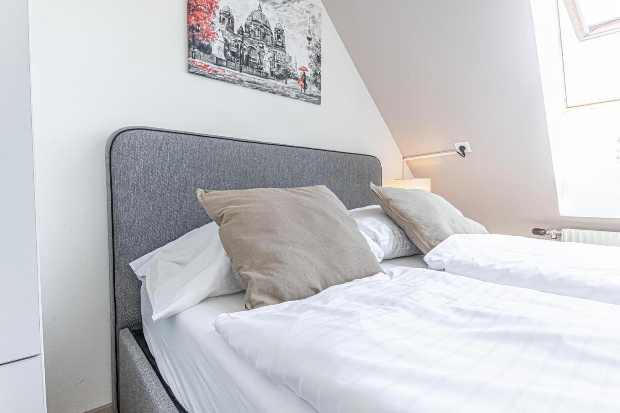 Appartamento Stunning 12br Shared -floor Perfect For 24 People Group Vienna