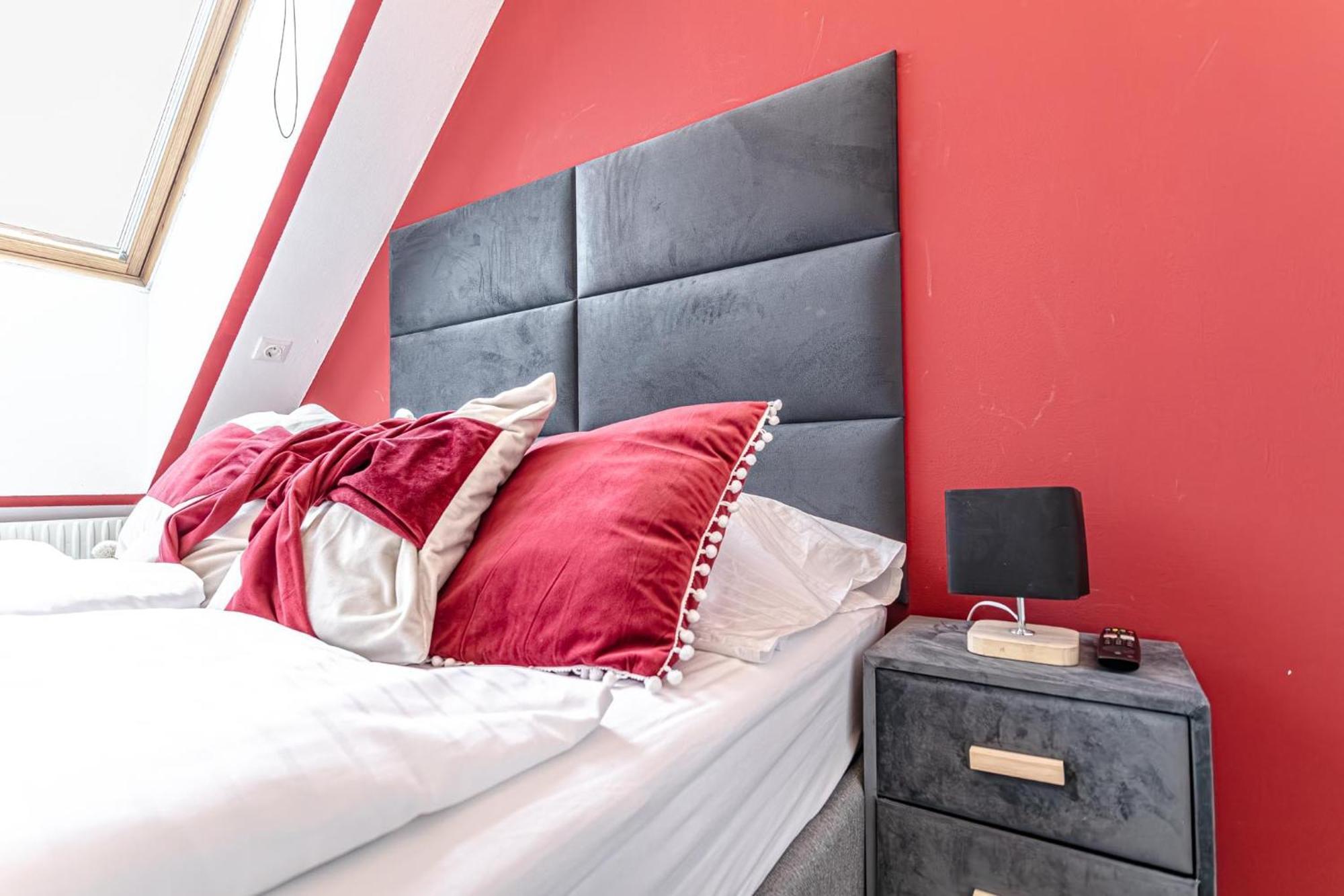 Stunning 12br Shared -floor Perfect For 24 People Group Appartamento