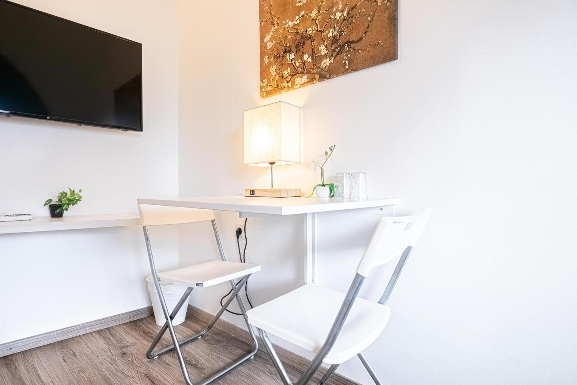 Stunning 12br Shared -floor Perfect For 24 People Group Appartamento Vienna